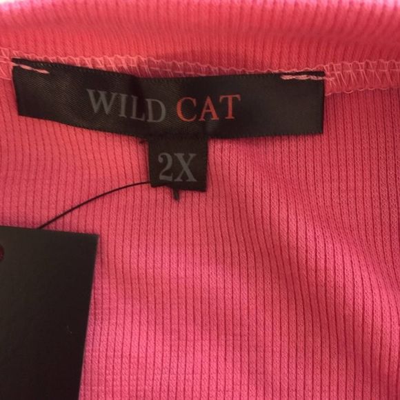 Baby I'm In A Daze Lace-Up Top - Picture 2 of 6